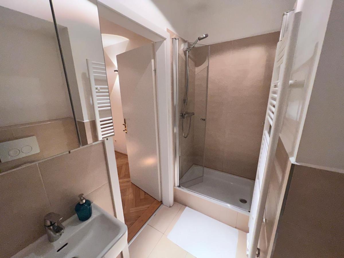 Exclusive Apartment Center Vienna Esterno foto